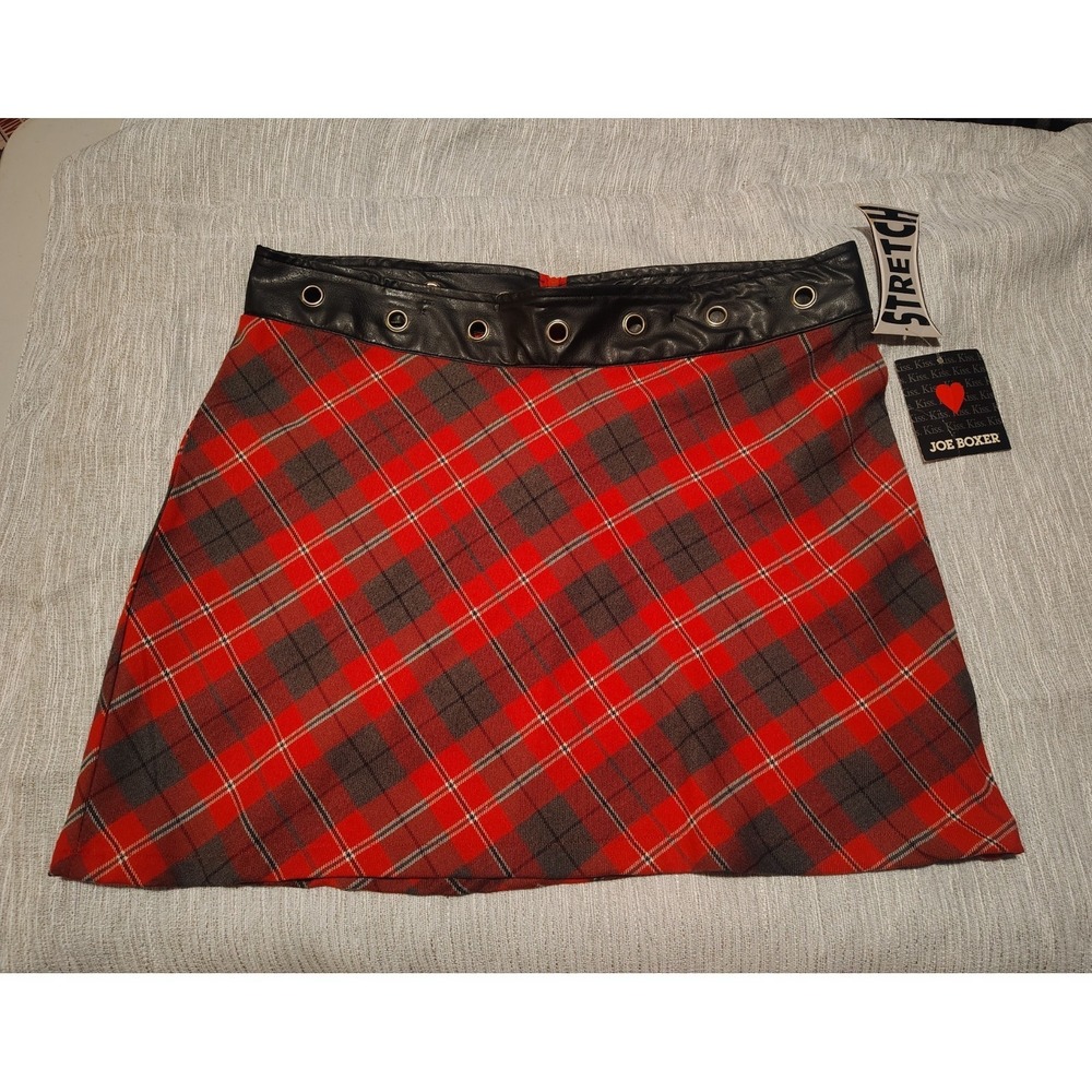 Vintage Plaid Mini Skirt Sz 11 Red Tartan Punk Grunge Y2K Grommet Stretch NWT